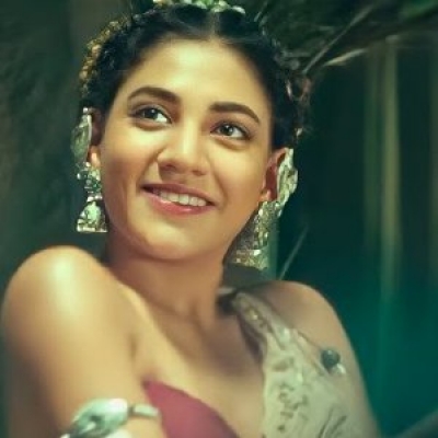 Deepawali Nirosha Virajini Kadira Divyaraja Movie Song